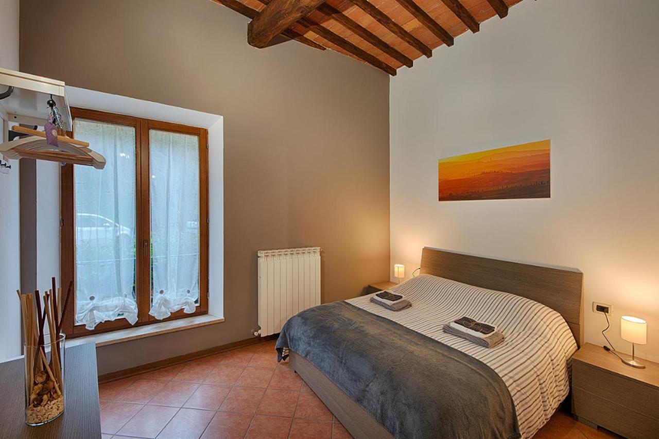 Casazappa - In Centro A Piedi, Parcheggio E Giardino Privato Apartment เซียนา ภายนอก รูปภาพ